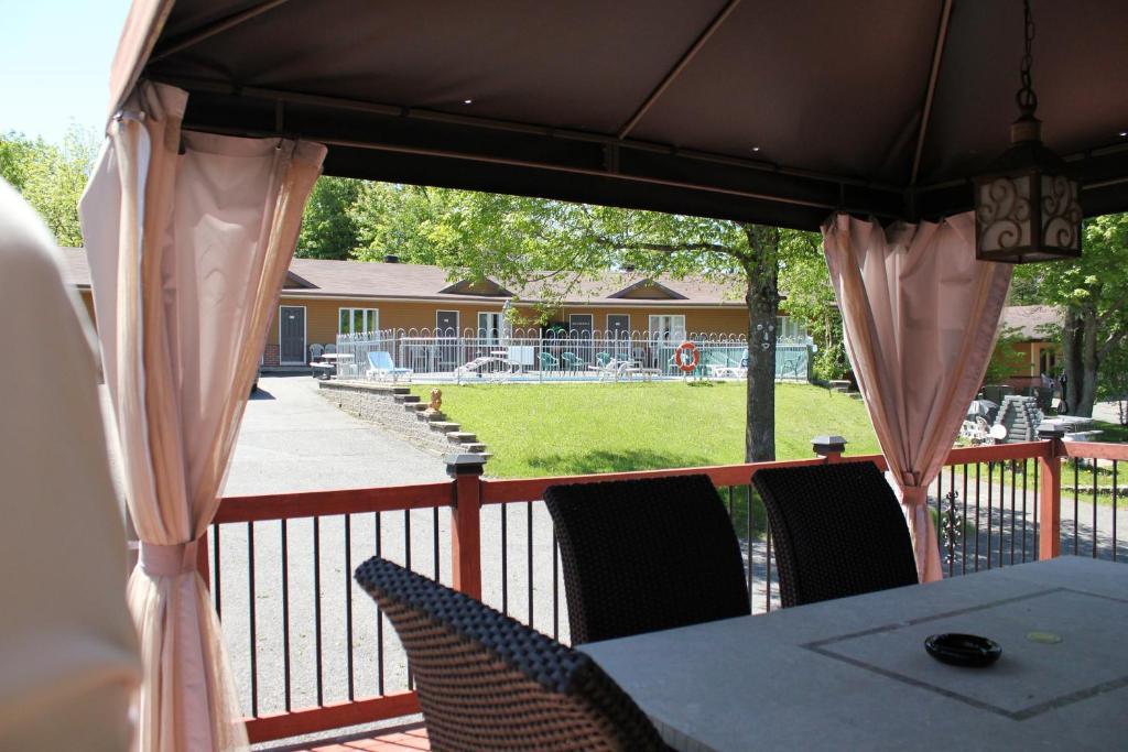 Motel et Camping Etchemin Lévis Eksteriør bilde
